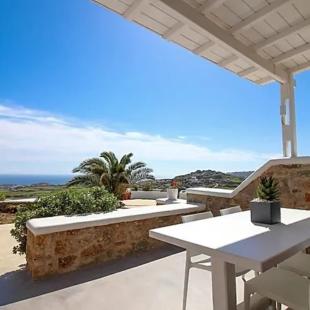 Sea & Stone Mykonos ホテル 4*